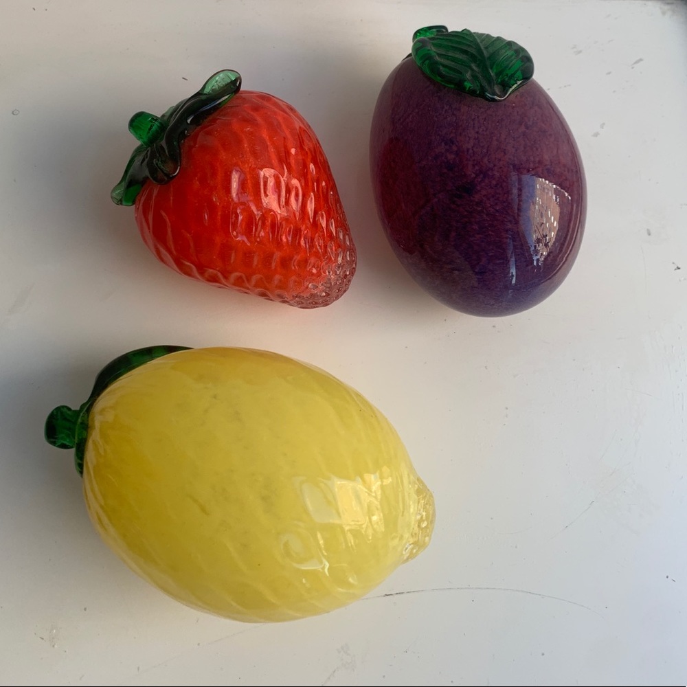 Set of 3 vintage murano glass fruits